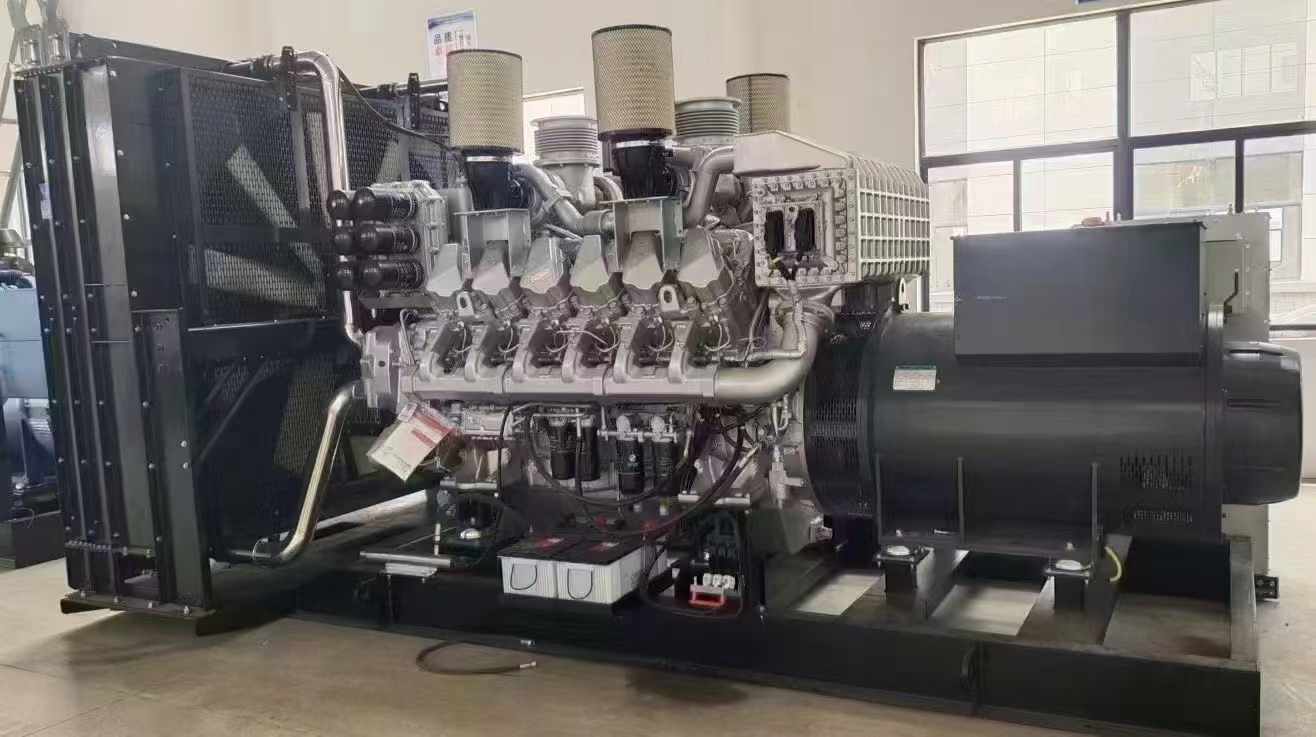 河东800KW柴油发电机组可以带动多少kw的设备？