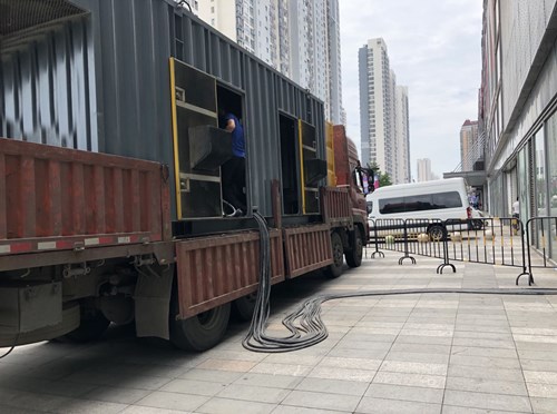 河东柴油发电机空气滤清器在不同季节的更换周期是否有差异？